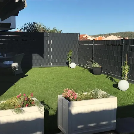 Hedonist-luxury 2 Bedroom With Private Hot Tub, Garden And Free Parking * 特罗吉尔