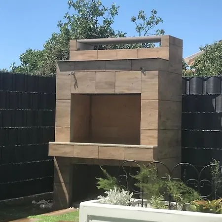 公寓 Hedonist-luxury 2 Bedroom With Private Hot Tub, Garden And Free Parking *