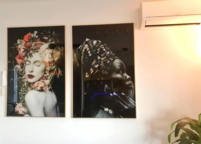 Hedonist-luxury 2 Bedroom With Private Hot Tub, Garden And Free Parking *