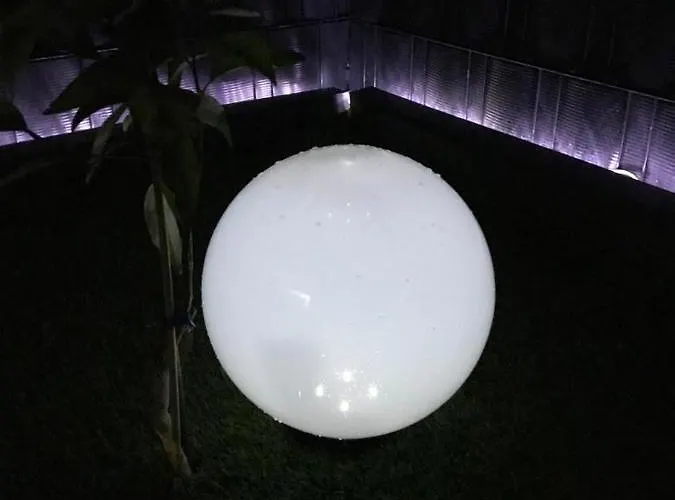 Hedonist-luxury 2 Bedroom With Private Hot Tub, Garden And Free Parking Apartamento